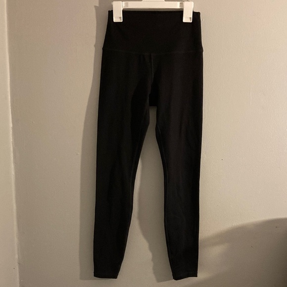 Gilly Hicks Classic Black Leggings - Picture 1 of 3